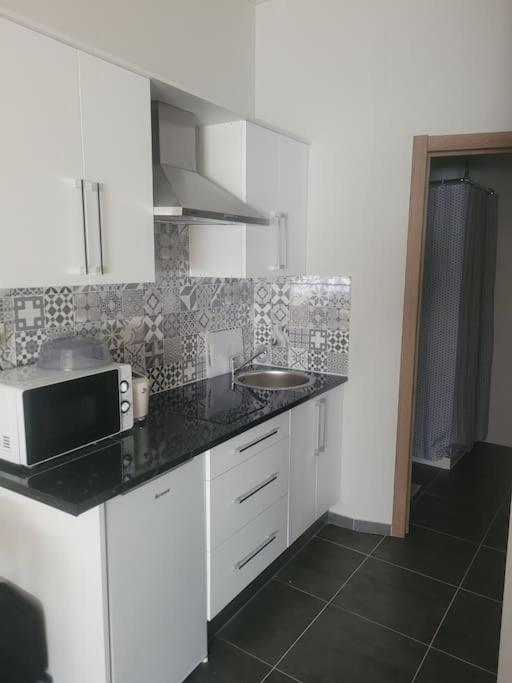 Apartamento Kuko Con Wifi Al Lado Metro Bilbao Buitenkant foto